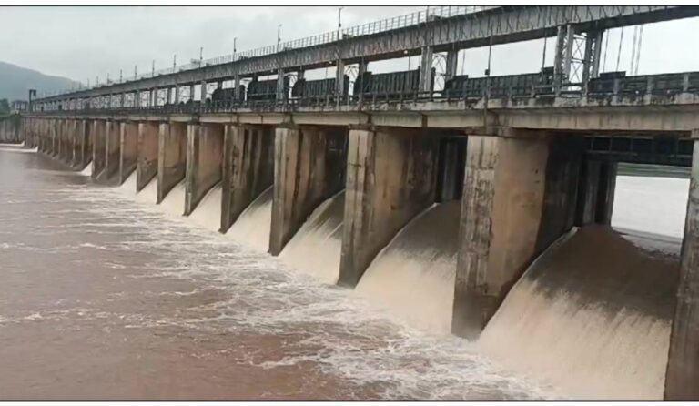 తాలిపేరుకు చేరుతున్న భారీ వరద|9express news