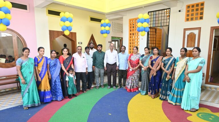 లిటిల్ ఫ్లవర్స్ పాఠశాలలో గణిత దినోత్సవ వేడుకలు